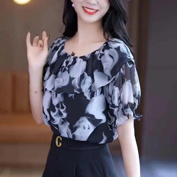 (Promoção Compre 1 Leve 2) Blusinha Ingrid™ com Babado e Mangas Bufantes / O Charme do Chiffon para um Verão Sofisticado!