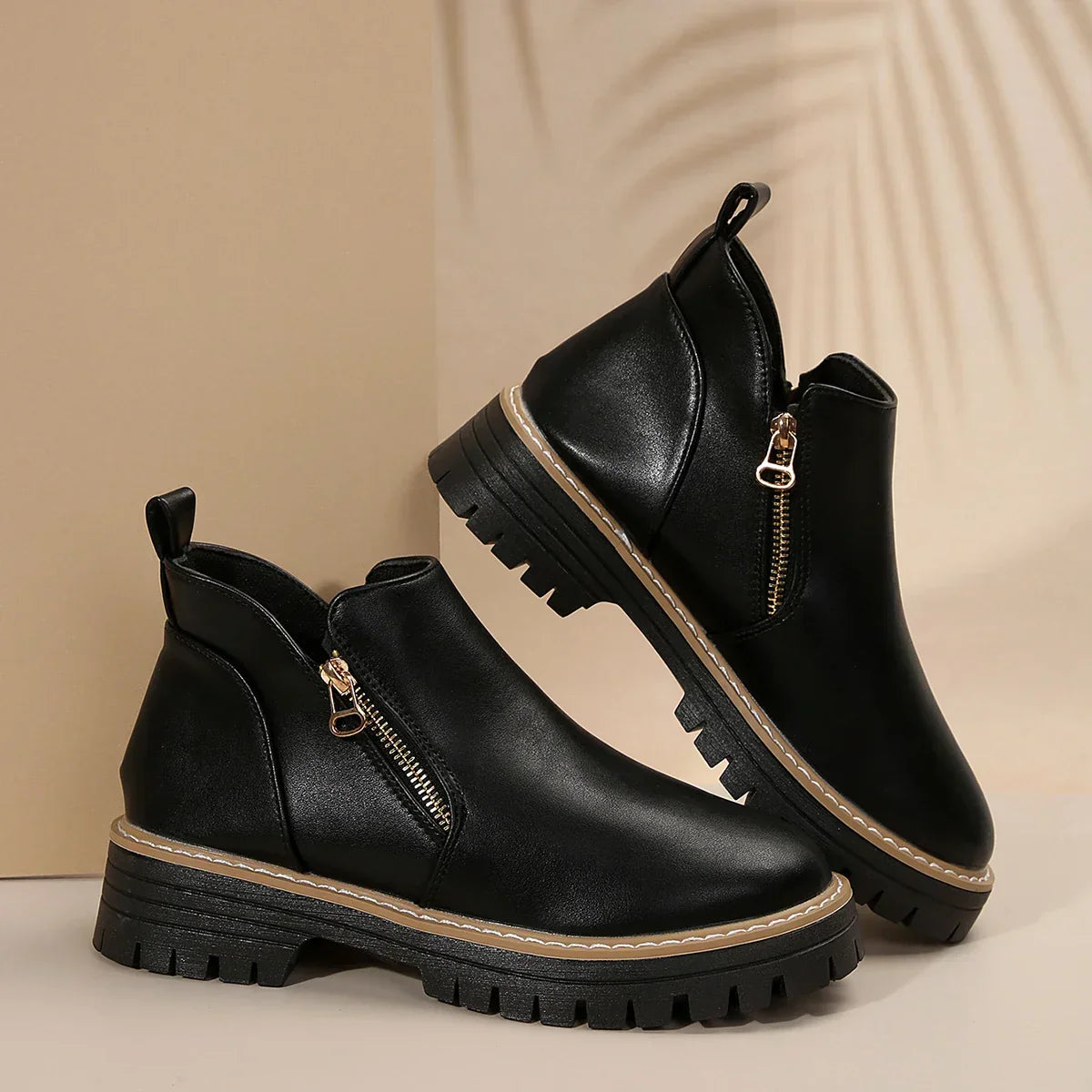 Bota Kallix™ com Cano Curto e Fechamento Lateral