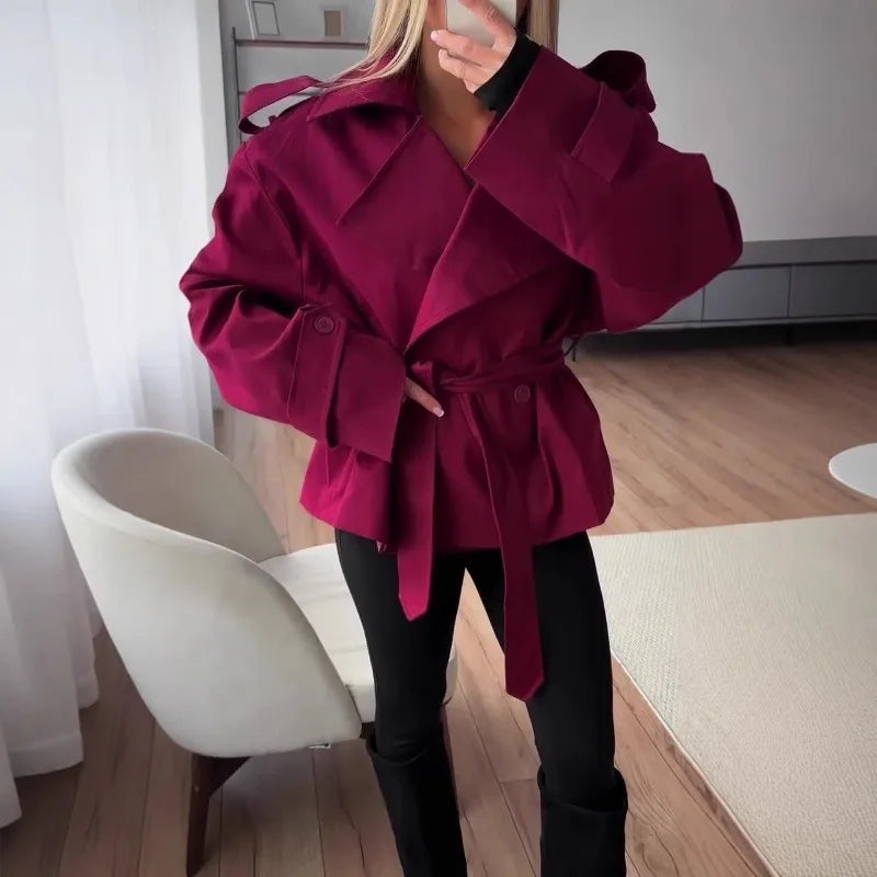 Casaco Bellecourt™ Estilo Trench Curto Com Modelagem Acinturada