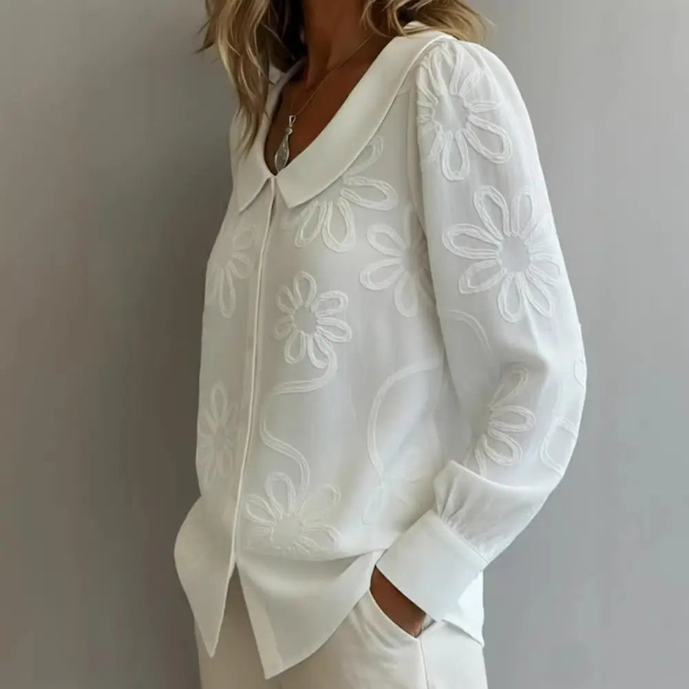 Camisa Fiorenne™ com Bordado Floral e Caimento Delicado