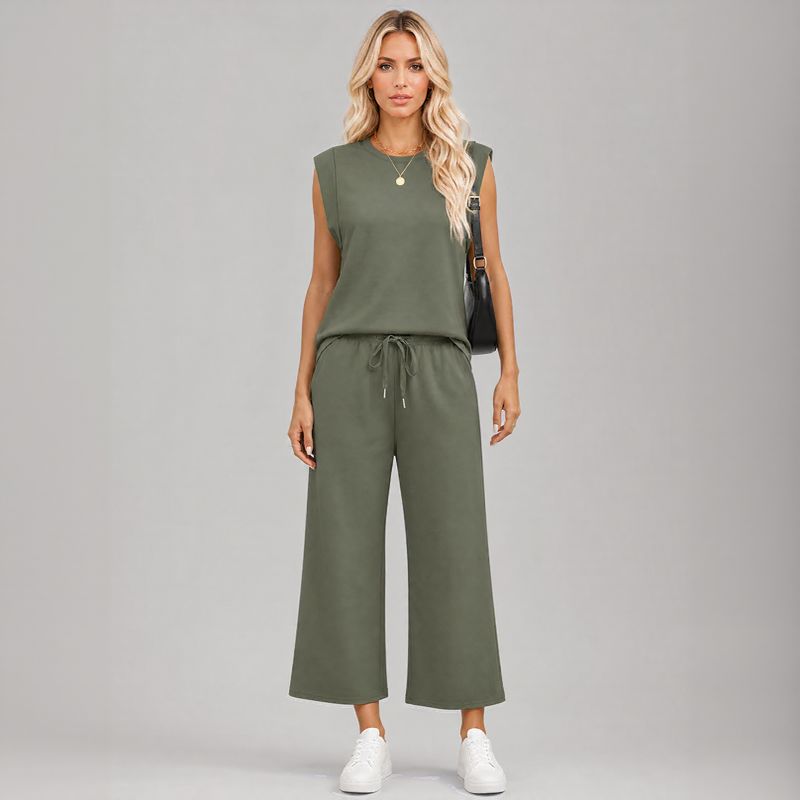 Conjunto Aya™ Regata de Ombro Marcado e Calça Cropped com Cordão