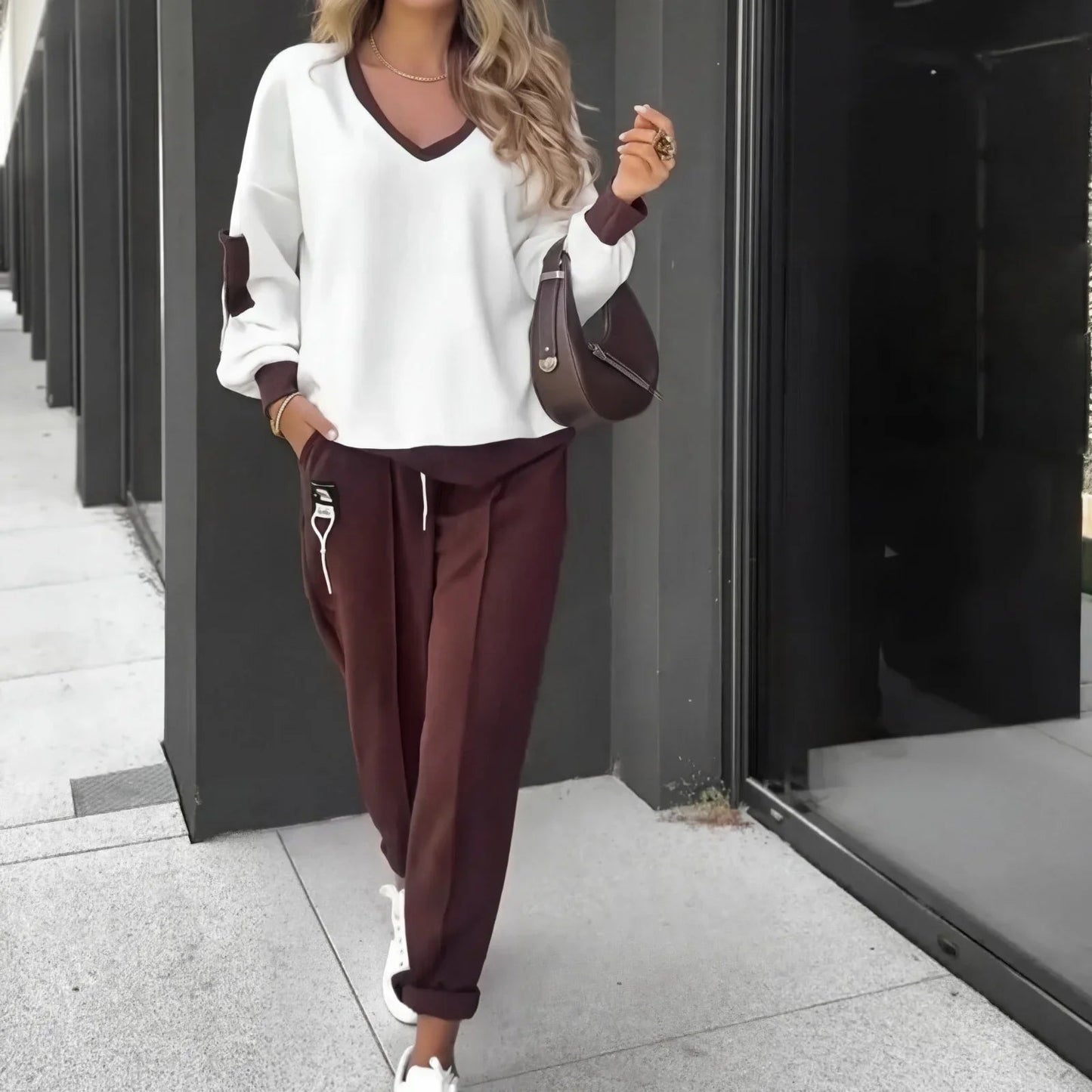 Conjunto Havana™ com Blusa Decote V e Visual Moderno