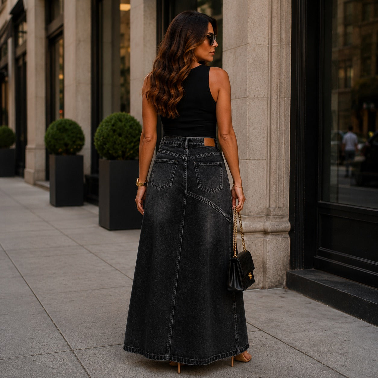 Saia Jeans Siena™ com Silhueta Alongada e Design Moderno