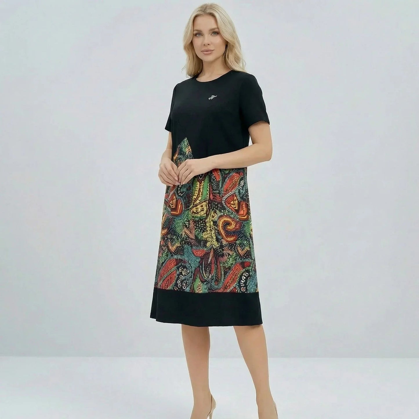 Vestido Soltinho Aquarela™ Frescor Artístico / Estampa Charmosa e Caimento Sútil pra Todas Ocasiões!