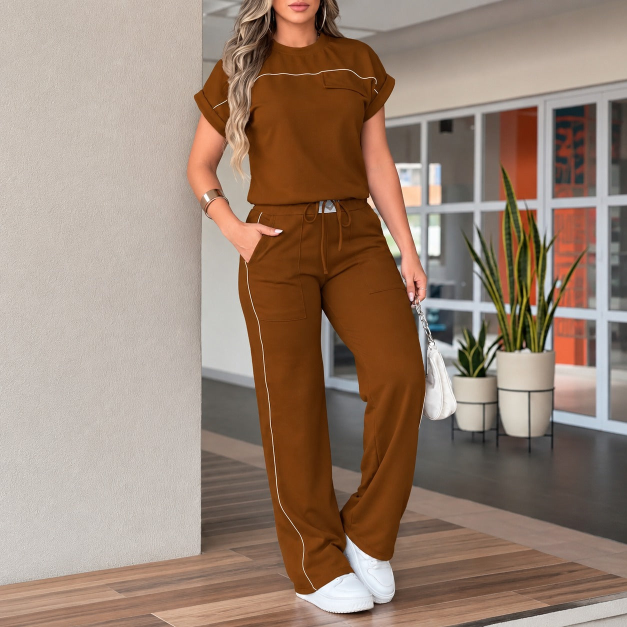 Conjunto Calienne™ com Calça Reta e Blusa Manga Curta