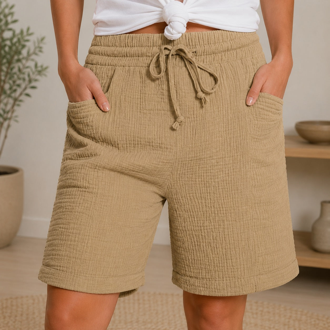 Shorts Estela™ em Algodão Plissado com Cintura Alta / Conforto Leve Para Os Dias Quentes