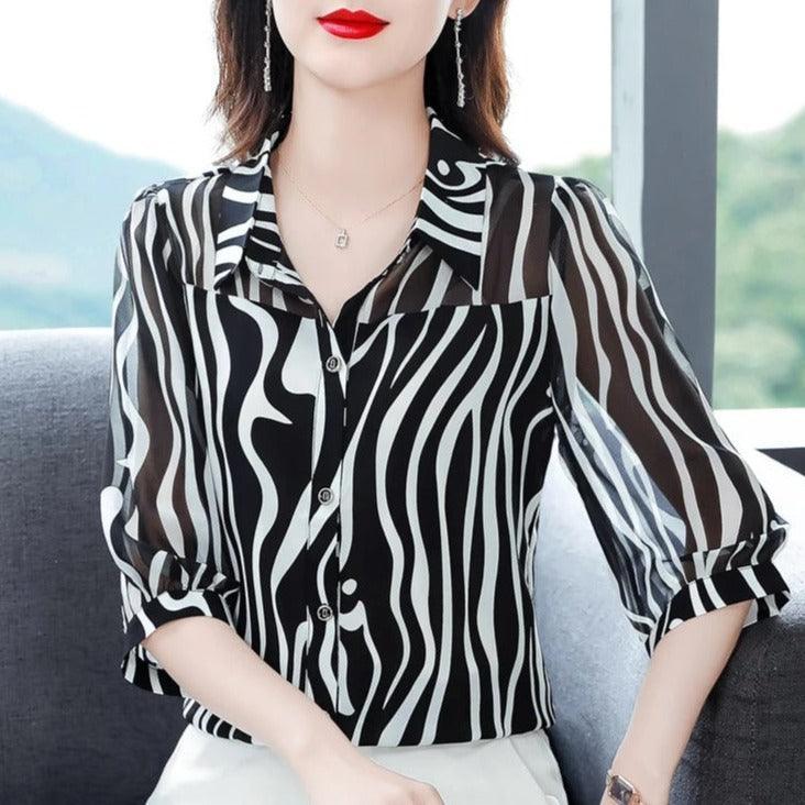 Blusinha Celeste™ em Chiffon / Elegância e Modernidade em Cada Detalhe!