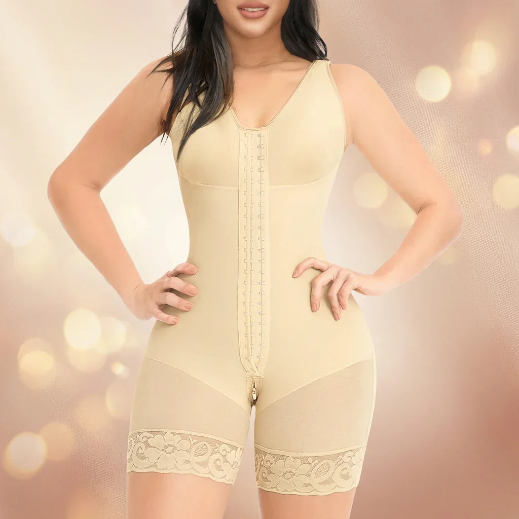 Body Modelador Maeva™ com Compressão 360°, Ajuste Frontal Inteligente e Renda Antideslizante!