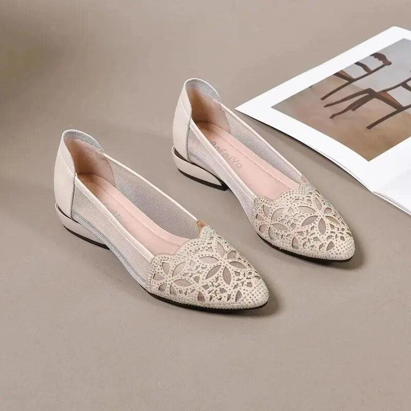 Sapato Eva™ com Strass e Renda / Seus Passos Com a Mais Pura Elegância e Sofisticação