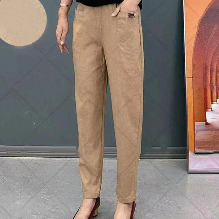 Calça Santini™ - Conforto Clássico / A Silhueta Perfeita em Sarja!