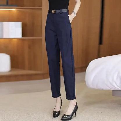 Calça Davina™ Estilo Premium / A Sinergia do Estilo e Conforto para o Seu Dia a Dia!