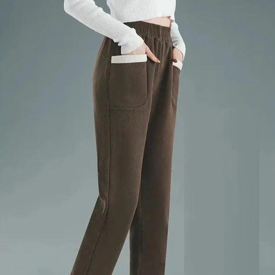 Calça BelleChic™ em Cotelê Aveludado / Estilo, Charme e Conforto para a Mulher Moderna!