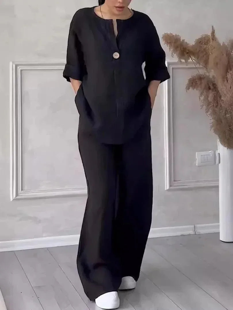 Conjunto Analiz™ em Viscose com Botão Decorativo / Elegância Minimalista com Conforto Atemporal para Todas as Estações!