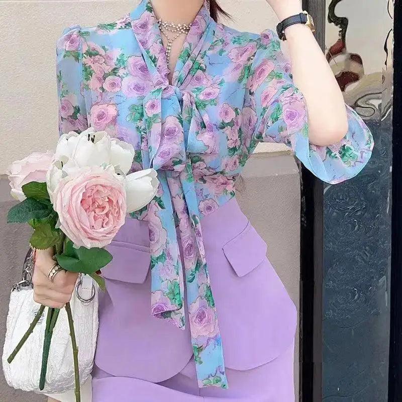 Conjunto Floribella™ em Chiffon com Blusa Floral + Calça Palazzo / O Look Que Deixa Qualquer Mulher Exalando Elegancia e Glamour!