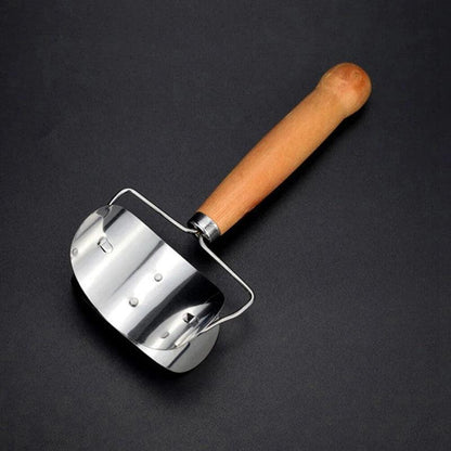 Cortador de Massas Modern House™ / Elimine o Esforço e Tenha Cortes Perfeitos com Conforto e Praticidade! (Compre 1 e Leve 2 + Ebook Exclusivo 50 Receitas de Massas do Chef Don Vito Carbone)