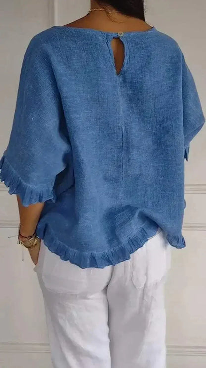 [BLACK FRIDAY - COMPRE 2 E LEVE 3] Blusinha Bellatriz™ com Babado e Caimento Solto em Algodão/ Conforto e Estilo para Mulheres Modernas!