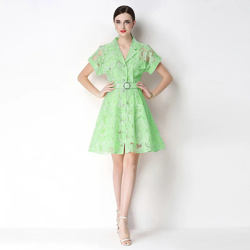 Vestido Celestine™ Em Renda Delicada com Cinto Embutido