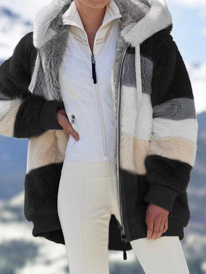 Casaco Feminino Paris™ em Pelúcia / O Campeão em Sutileza, Conforto e Versatilidade!