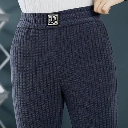 Calça Diva™ em Tricô Canelado / Conforto Premium e Estilo Chic para Todos os Dias de Inverno!