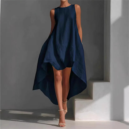 Vestido Solennie™ Com Barra Alongada e Design Minimalista