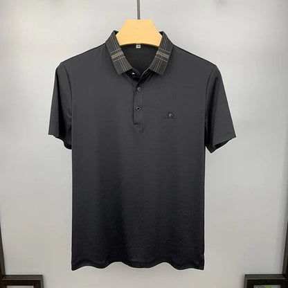 Polo Premium de Alto Padrão em Seda Gelo - Frank / Renomada no Mercado Internacional Agora Também Disponivel em Suas Mãos!