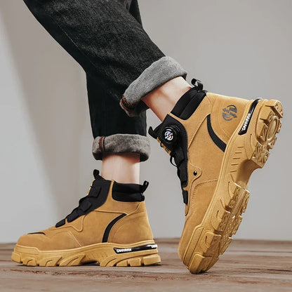 Bota VulcanFit™ Impermeável com Sistema de Amarração por Polia / Encare os Desafios com Conforto e Força!