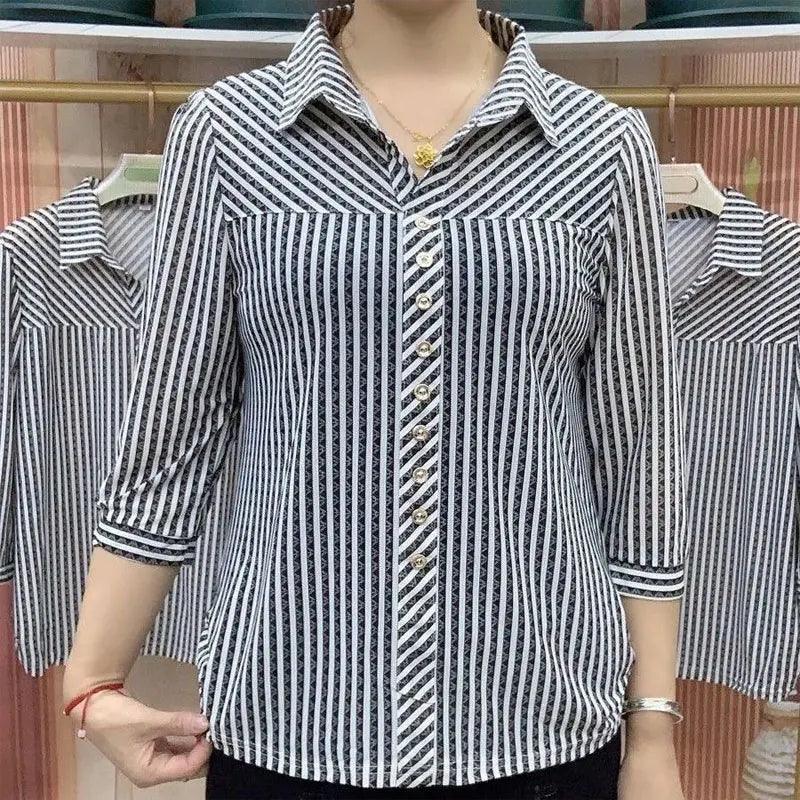 Camisa Listrada Lavínia™ em Chiffon Premium / Elegância e Conforto para Todas as Ocasiões!