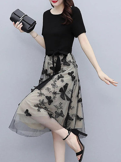 Vestido Dupla Camada Belleza™ com Detalhes de Borboleta / Elegância e Sofisticação em Cada Camada!