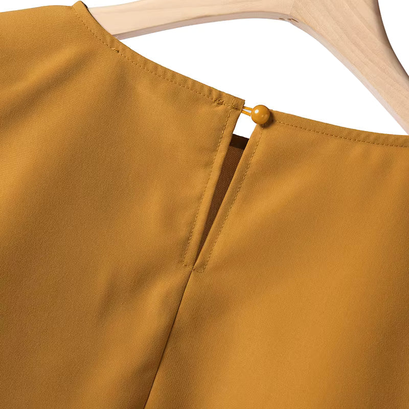 Conjunto Sofia™ com com Blusa Cropped Soltinha e Calça Saia de Cintura Alta