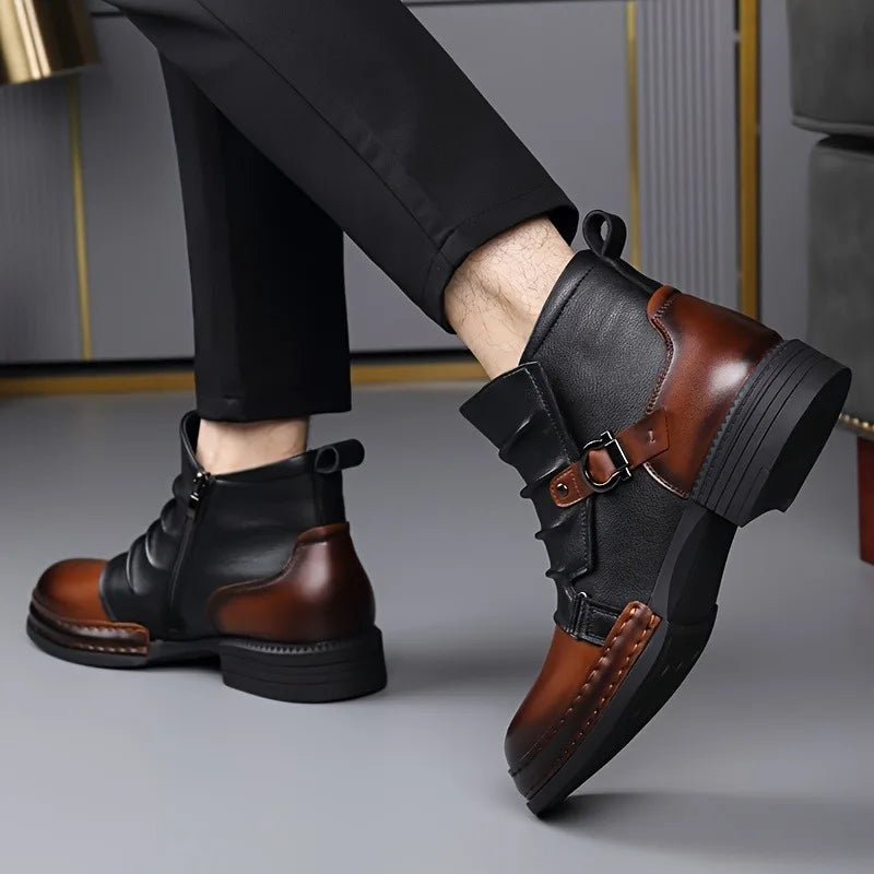 Bota Dallas™ em Couro Premium com Fivela Lateral Ajustável