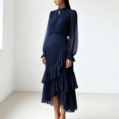 Vestido Lioren™ com Plissado Sofisticado e Babados Assimétricos