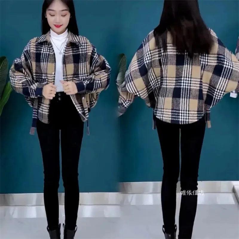 Casaco Dakota™ com Forro em Veludo e Mangas Morcego / Para um Look Despojado e ao mesmo tempo Confortável!
