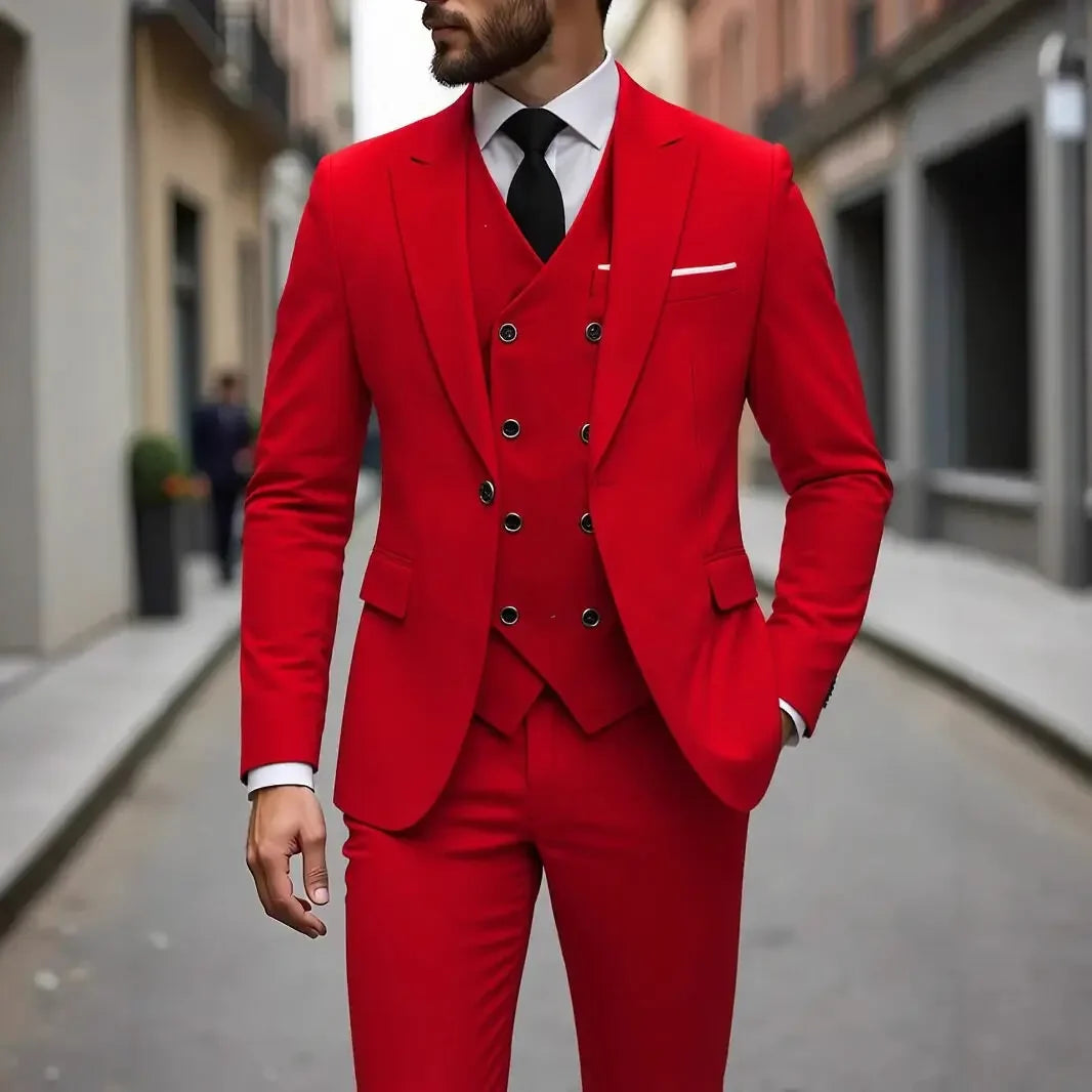 Terno Montevic™ com Colete Transpassado, Blazer Estruturado e Corte Slim / Presença Impecável Para Ocasiões Especiais.