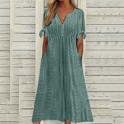 Vestido Mirielle™ com Bordado Artesanal Delicado e Mangas Laço / O Look Perfeito para Dias de Sol e Leveza!