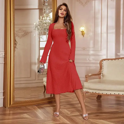 Vestido Émeline™ com Decote Quadrado e Ajuste na Cintura