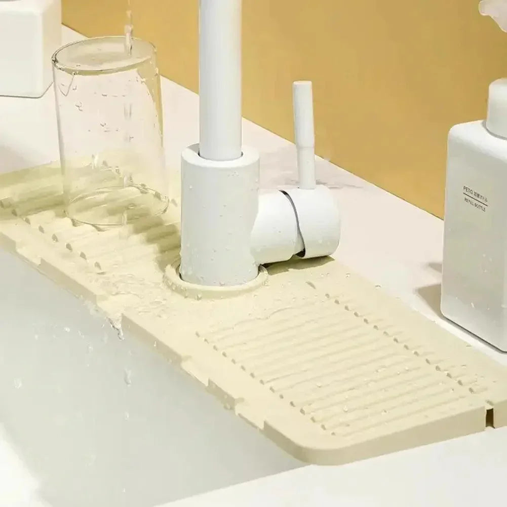 [COMPRE 1 E LEVE 3] Suporte de Silicone para Torneira Modern House™ / Diga Adeus ao Acúmulo de Água e Mantenha sua Pia Organizada e Seca!
