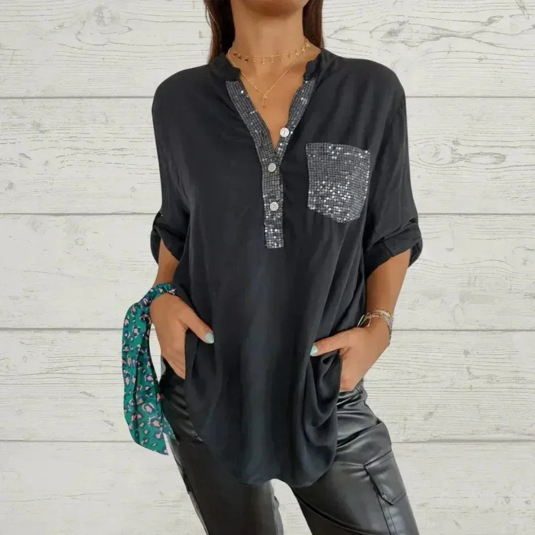 [COMPRE 1 E LEVE 2] Blusinha Salafiori™ com Caimento Solto e Detalhes em Strass Reluzente / Sofisticação e Conforto que Encantam!