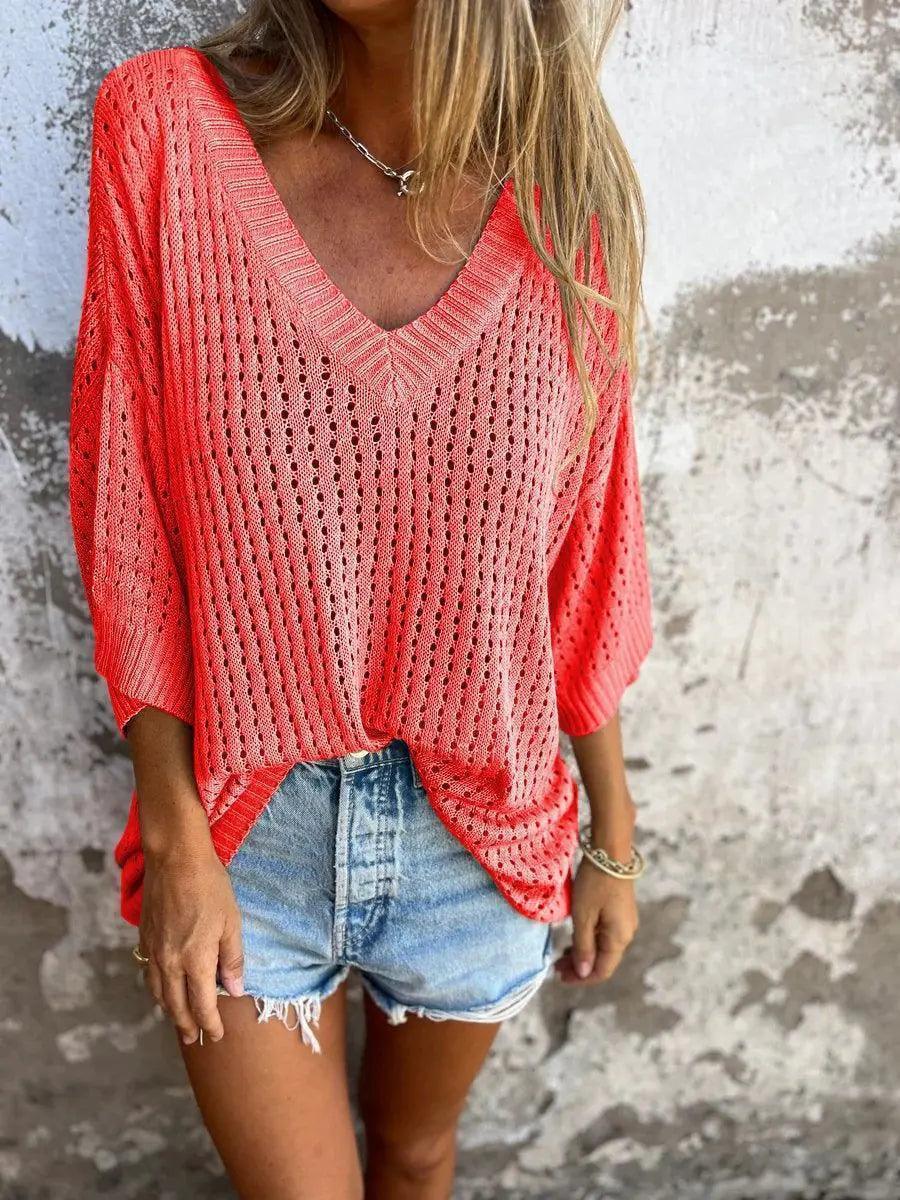 Blusinha Maré™ em Crochê de Algodão com Gola V / Leveza e Frescor para Dias de Sol!