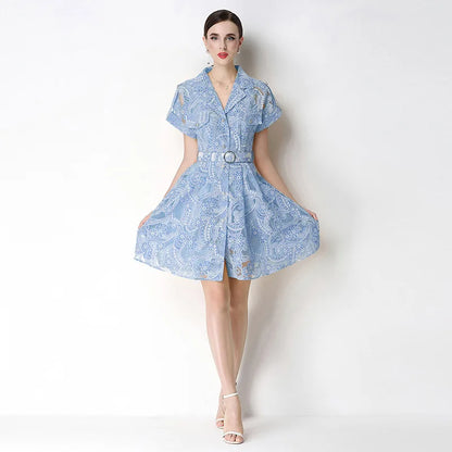 Vestido Celestine™ Em Renda Delicada com Cinto Embutido