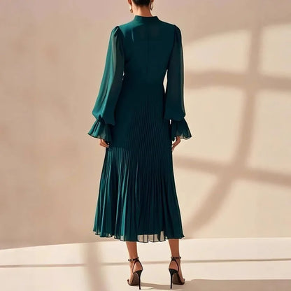 Vestido Lioren™ com Plissado Sofisticado e Babados Assimétricos