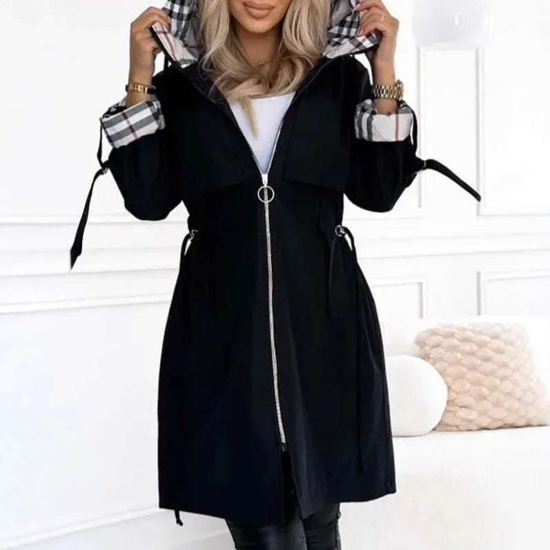 Casaco Cambridge™ com Recortes Urbanos e Detalhes Premium / Um Toque Britânico no Seu Visual de Inverno!