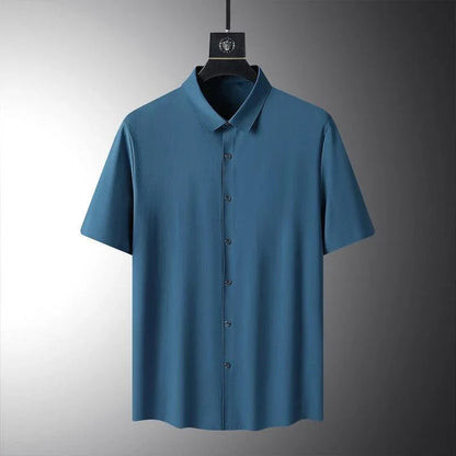 Camisa Social Manga Curta em Seda Gelo - Alto Padrão / Um toque de elegância em seu guarda-roupa!
