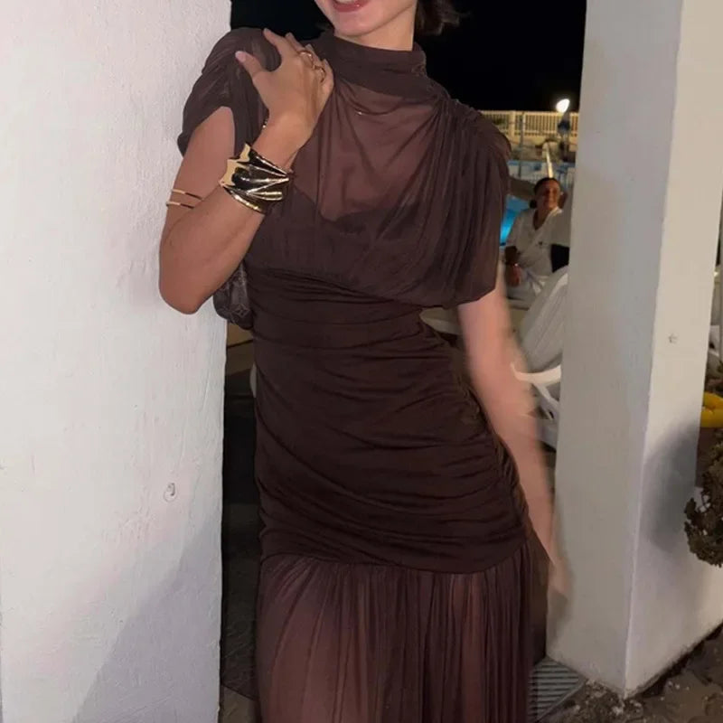 Vestido Elixire™ com Tule Translúcido e Drapeado Sofisticado