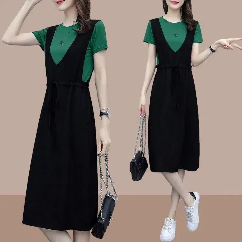 Vestido Macacão Benê em Malha Flexível –  Elegância Confortável para o Cotidiano!