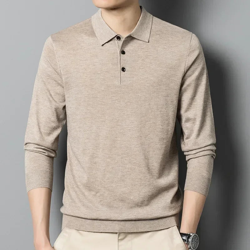 Polo Arthur™ em Malha Nobre com Botões Elegantes / Um Ícone Casual com Toque de Sofisticação