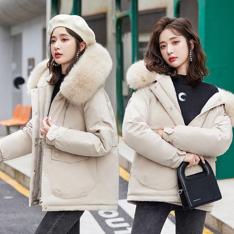 Casaco Feminino Artemis™ com Gorro e Interior em Pelúcia / Esbanje Muito Estilo & Classe Neste Inverno!