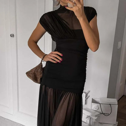 Vestido Elixire™ com Tule Translúcido e Drapeado Sofisticado