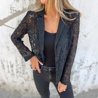 Blazer Black Rose™ em Renda Floral com Caimento Leve e Elegância Atemporal / Um Ícone de Sofisticação e Charme Feminino!