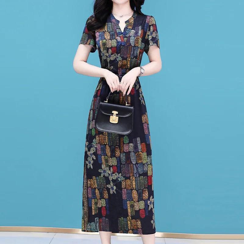 Vestido Mosaico Encantado™ com Caimento Soltinho Encantador /  Estampa Artística para um Estilo Incomparável!