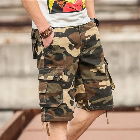 Bermuda Frontier™ com Estampa Camuflada e Bolsos Cargo Utilitários